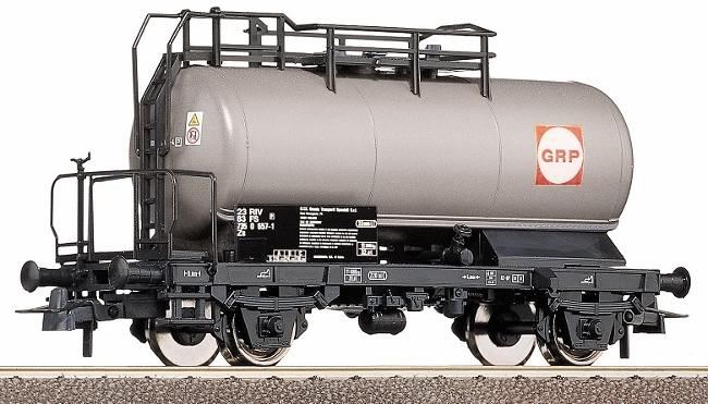 Tank car GRP<br /><a href='images/pictures/Roco/66763b.jpg' target='_blank'>Full size image</a>